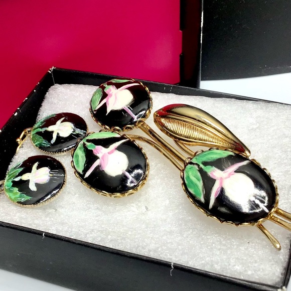 🌺Vintage Gold Porcelain Earrings & Brooch - Picture 9 of 13